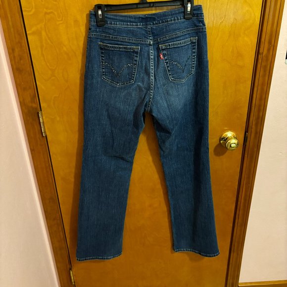 Levi’s Perfectly Slimming Bootcut 512 Jeans Size 6M - Picture 11 of 16